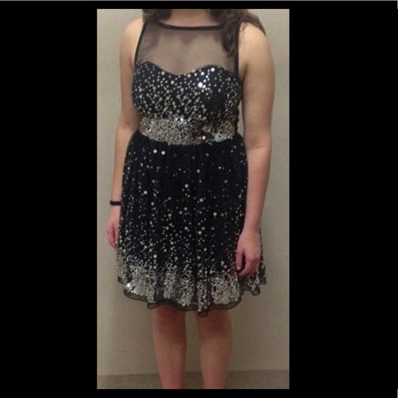 Sequined Black Dress - Picture 8 of 11